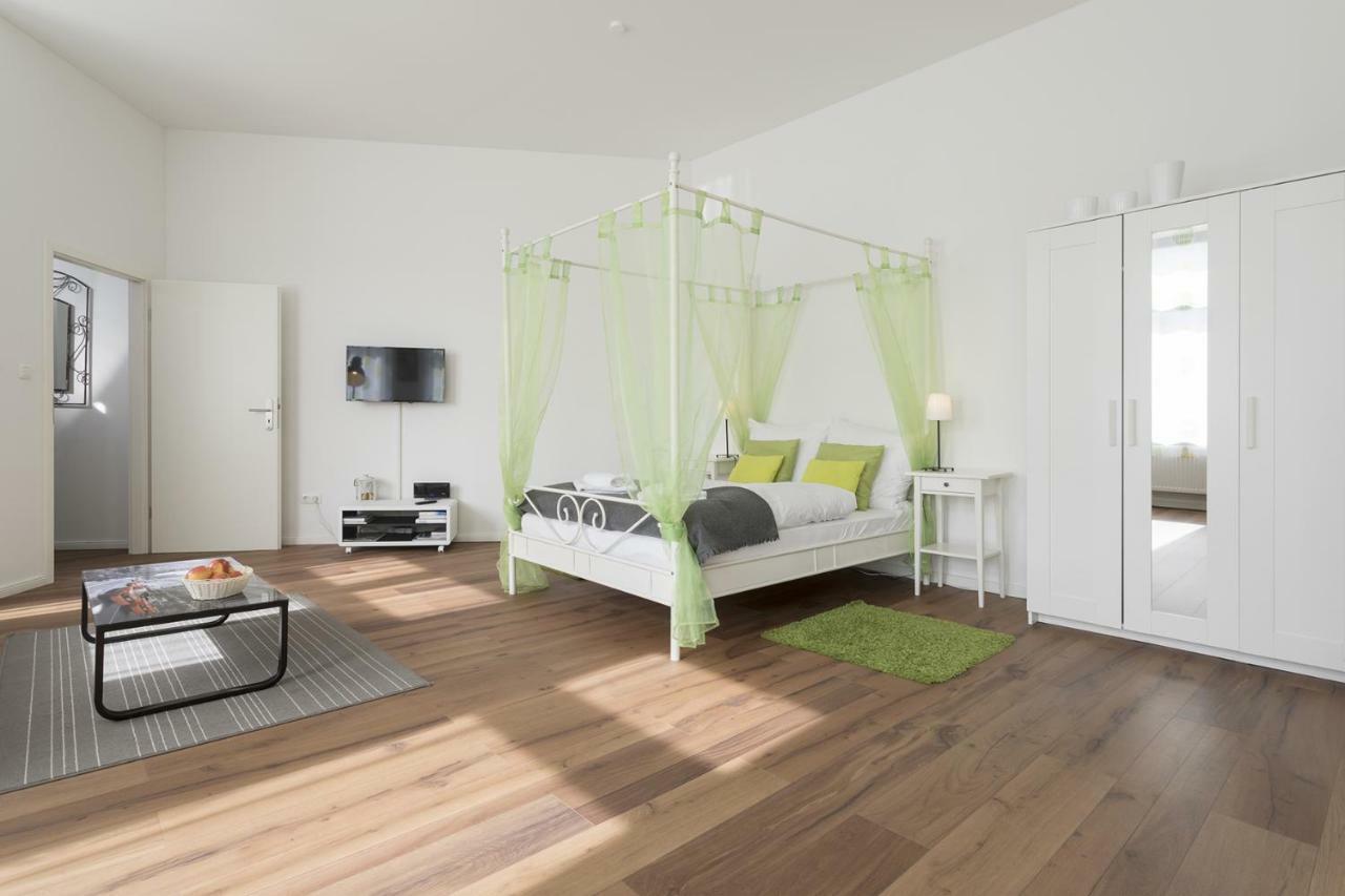 Studio Apartment Niemetzstr 51 Берлин Экстерьер фото