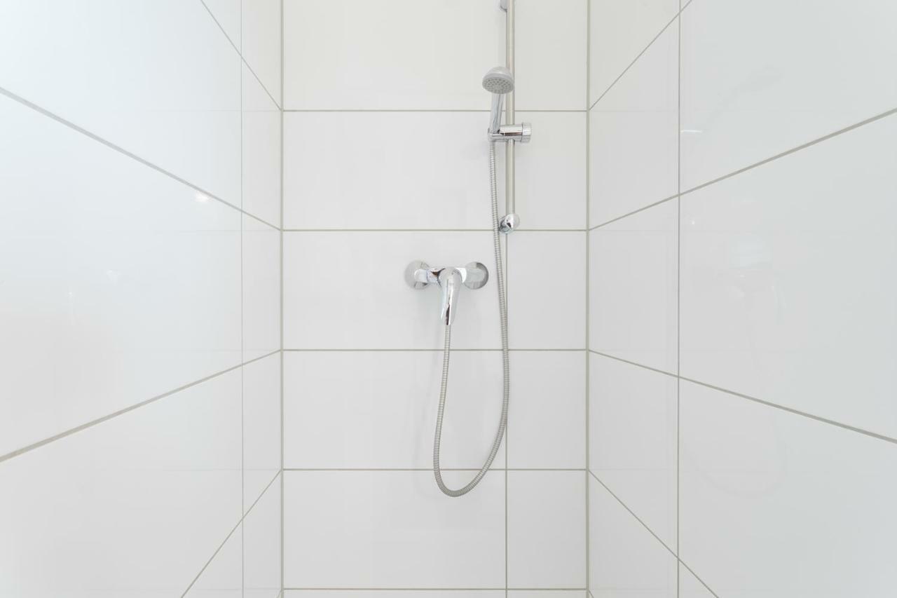 Studio Apartment Niemetzstr 51 Берлин Экстерьер фото