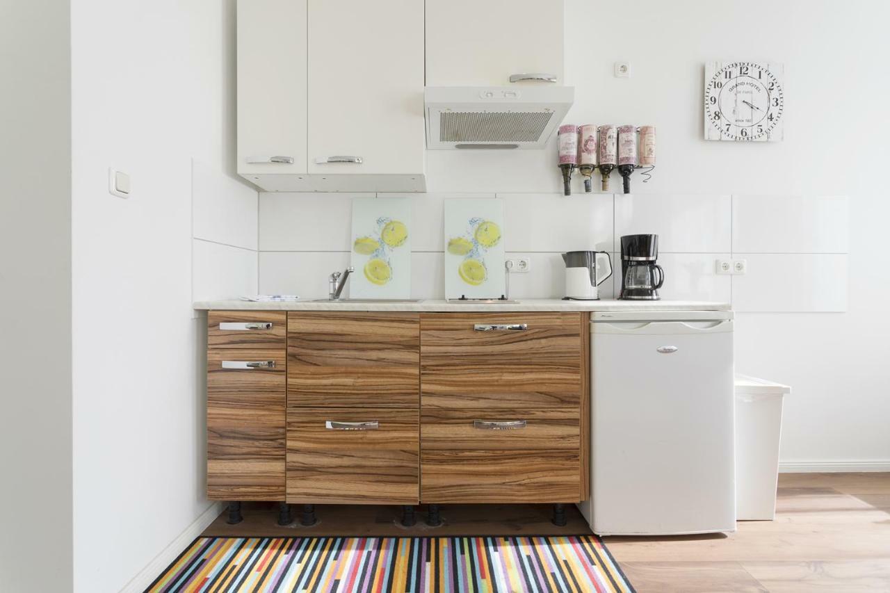 Studio Apartment Niemetzstr 51 Берлин Экстерьер фото